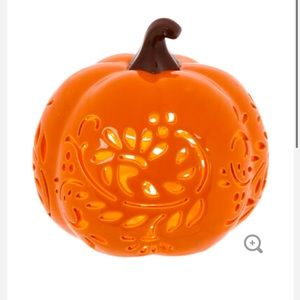 Orange Light Up Cutout Pumpkin 🎃